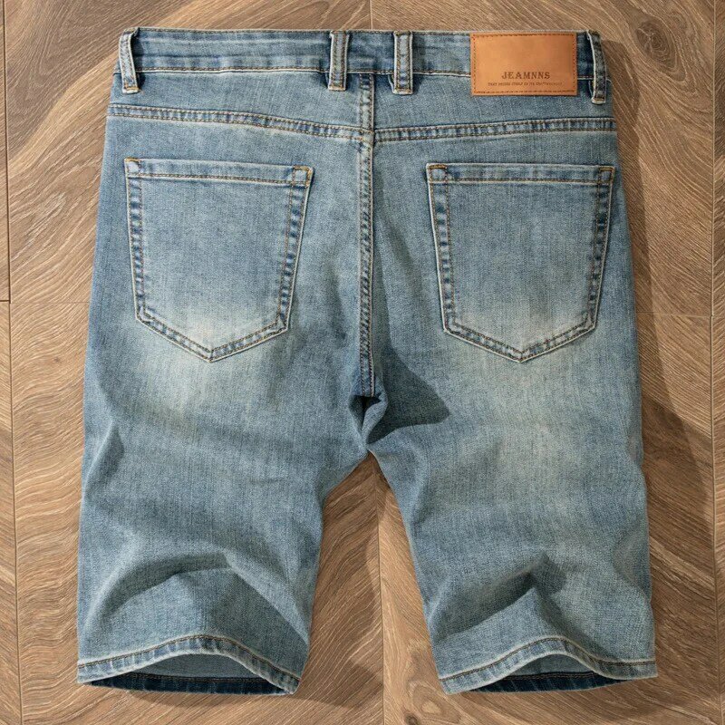 Calção jeans retrô fino masculino, calça reta clássica recortada, calça casual versátil lavada nostálgica, verão