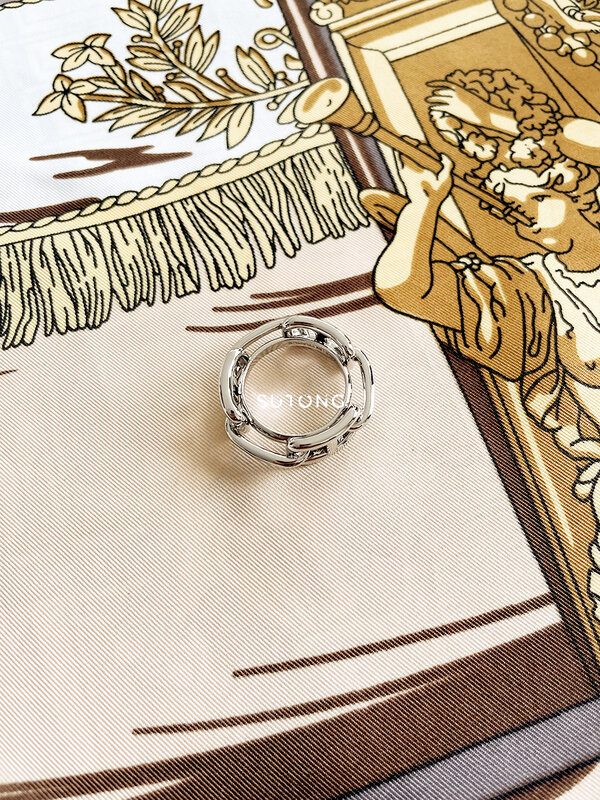 Deisgner szalik klamra luksusowy szal akcesoria szalik chustka przycisk biżuteryjny kółka pierścionki srebrny Metal zacisk okrągły prezent dla kobiet