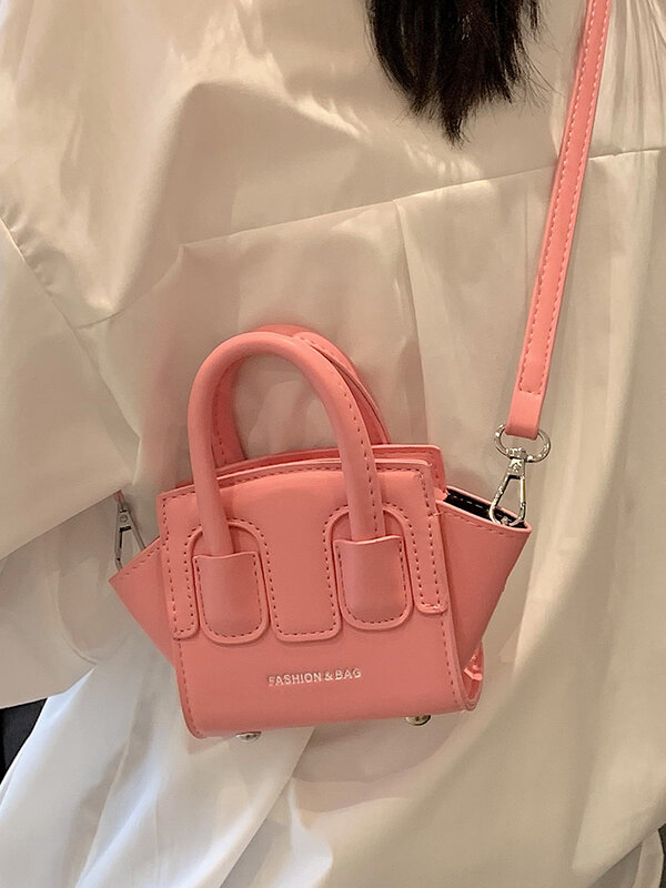 High End Mini Bag for Women 2024 New Niche Design PU Leather Crossbody Bags Summer Ladies Fashion Portable Wing Handbag