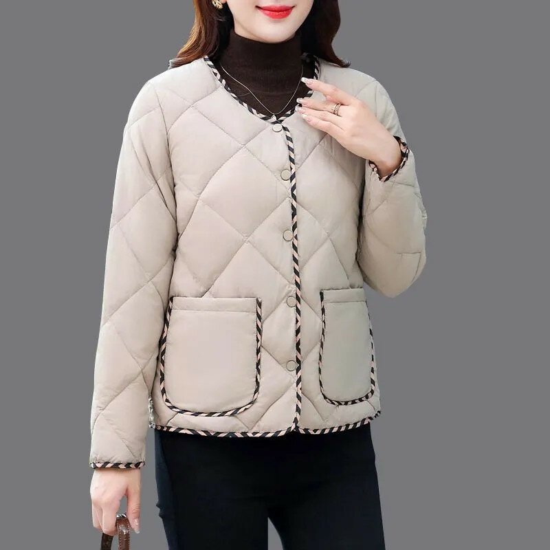 Модное легкое пуховое пальто из хлопка, новинка 2023, Женская осенне-зимняя куртка, короткая теплая верхняя одежда с хлопковой подкладкой, женские топы