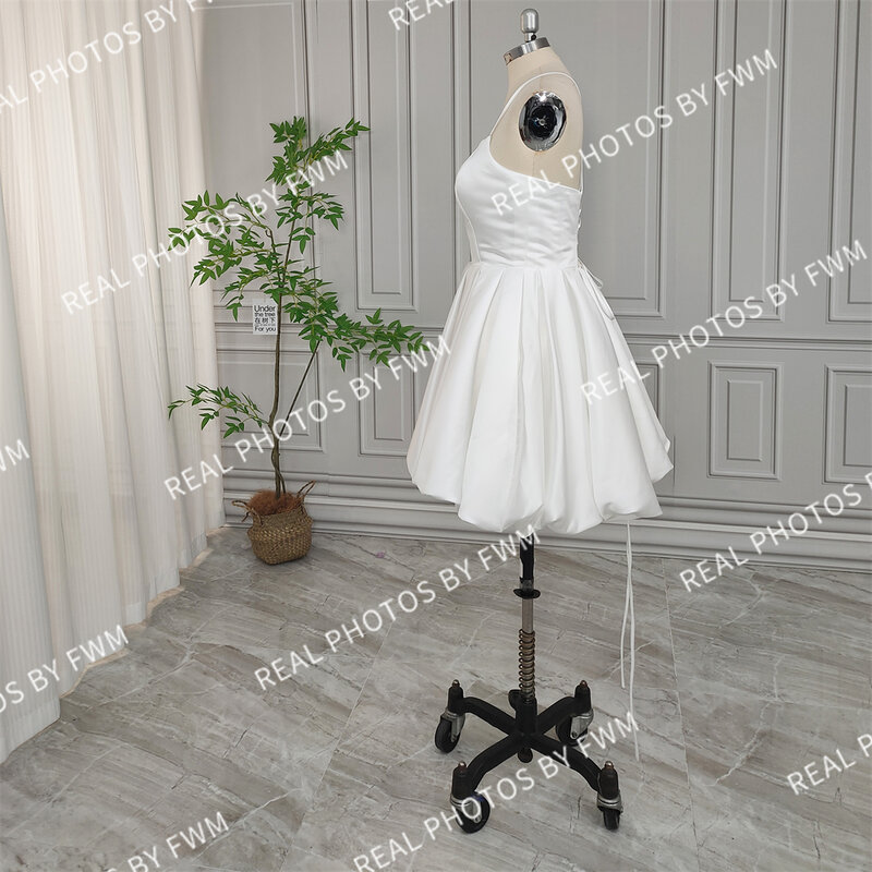 15982# Real Photos Simple But Elegant Spaghetti Straps Satin Mini Wedding Dress Women Short Bridal Gown For Paryt