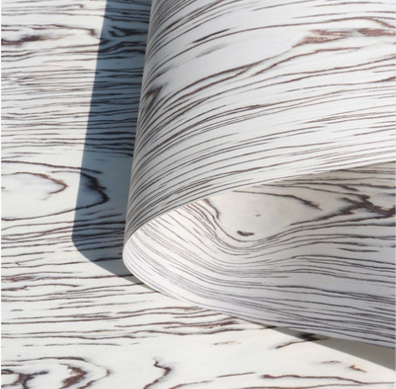 Placage de bois de bouleau Lce blanc technologique pour JEexecutive, L:2.5 mètres, Largeur: 580mm, T:0.25mm