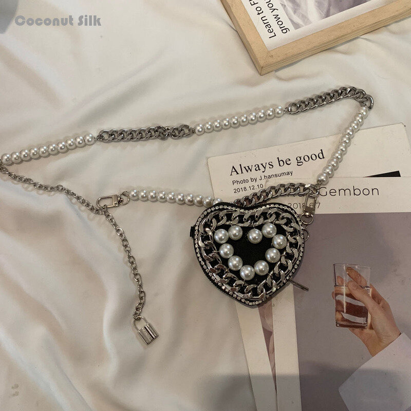 Coconut Silk 2024 Summer New Luxury Chain Bag Pearl Water Diamond Super Flash Fashion Versatile Crossbody Bag Phone Bag