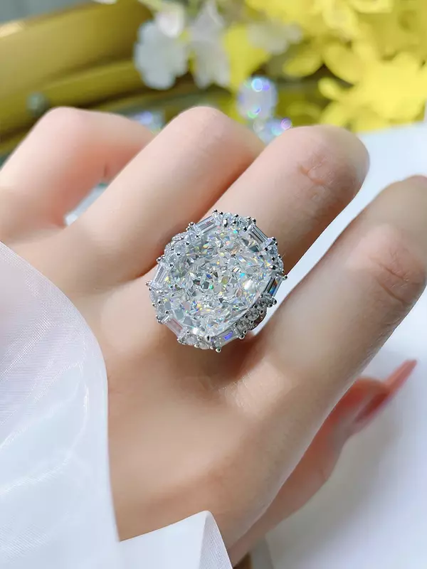 Desire-925 Prata Grande Anel De Diamante, Incrustado Com Diamantes De Alto Carbono, Classe Pequena, Elegante e Elegante, Luxo