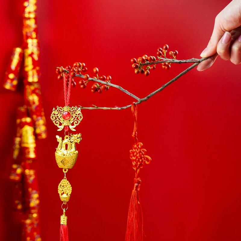 เครื่องประดับแขวนรูปมังกร3D เทศกาลฤดูใบไม้ผลิของจีนพู่สีแดง2024ปีของมังกรแขวนประดับจี้ตกแต่งปีใหม่