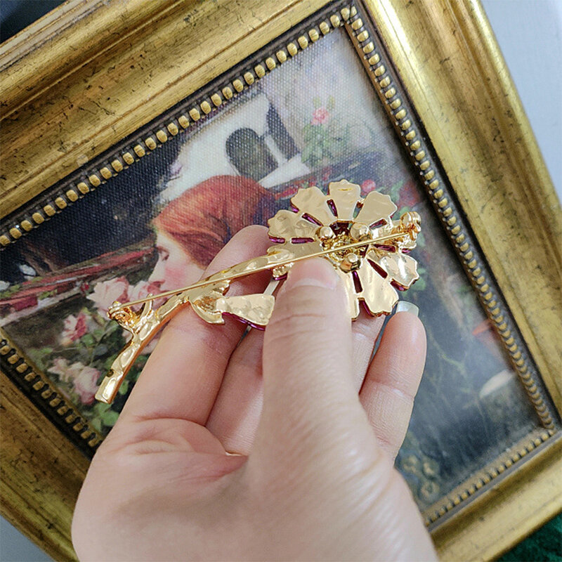 Vintage Temperament broszka z kwiatem pierścionek szklane naszyjniki dla kobiet prezent prezent prezent biżuteria hurtowa