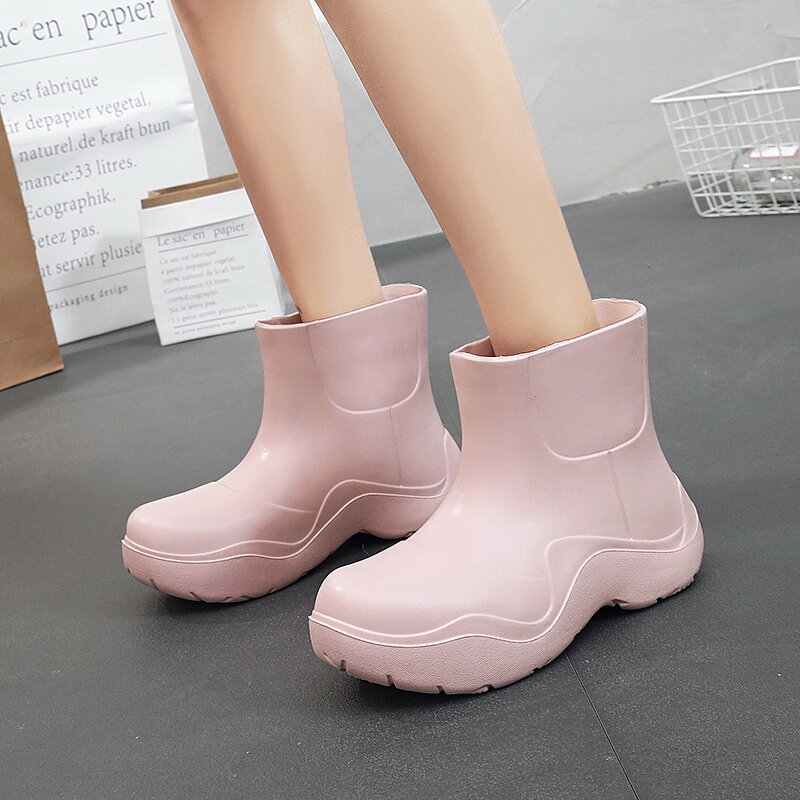 Kalosze damskie w jednolitym cukierkowym kolorowe wodoodporne i antypoślizgowe kalosze dla dorosłych gumowe koreańskie buty robocze do wody rozmiar 41