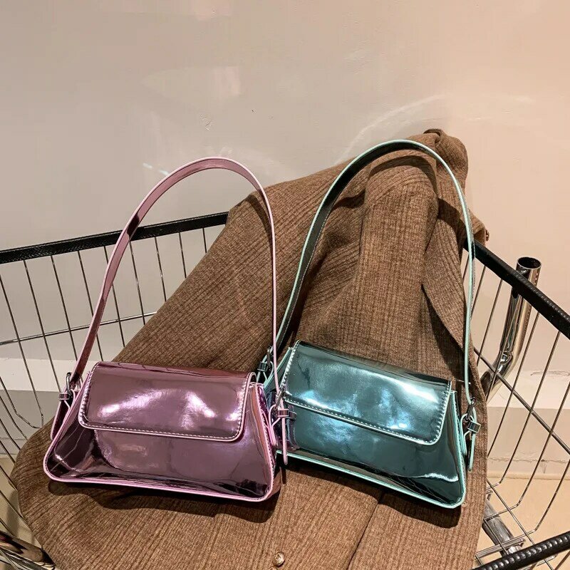 2023 Brand Luxury Designer Laser Women ascella Bag argento Chic borse a tracolla femminili pochette da festa Trend Lady borse e borsette
