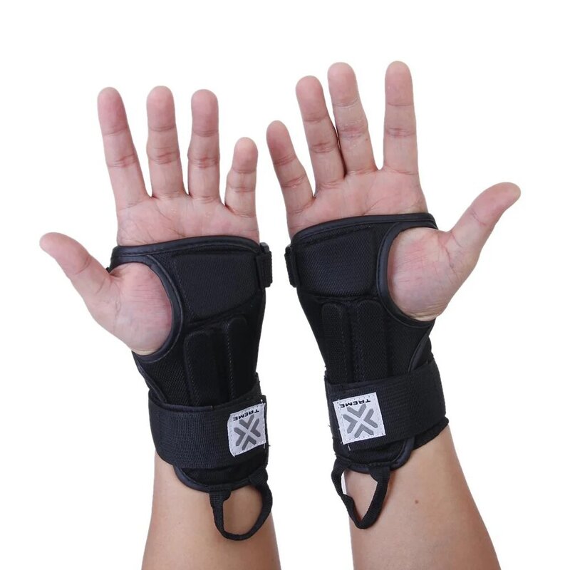 Sepasang sarung tangan pelindung Ski Snowboard anak-anak, sarung tangan pelindung pergelangan tangan dapat disesuaikan tahan lama ukuran S warna hitam