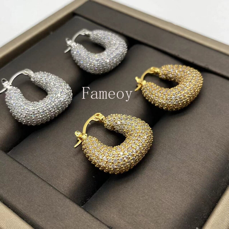 2024 New Fashion Round Cut Crystal Inlaid Women's Earrings