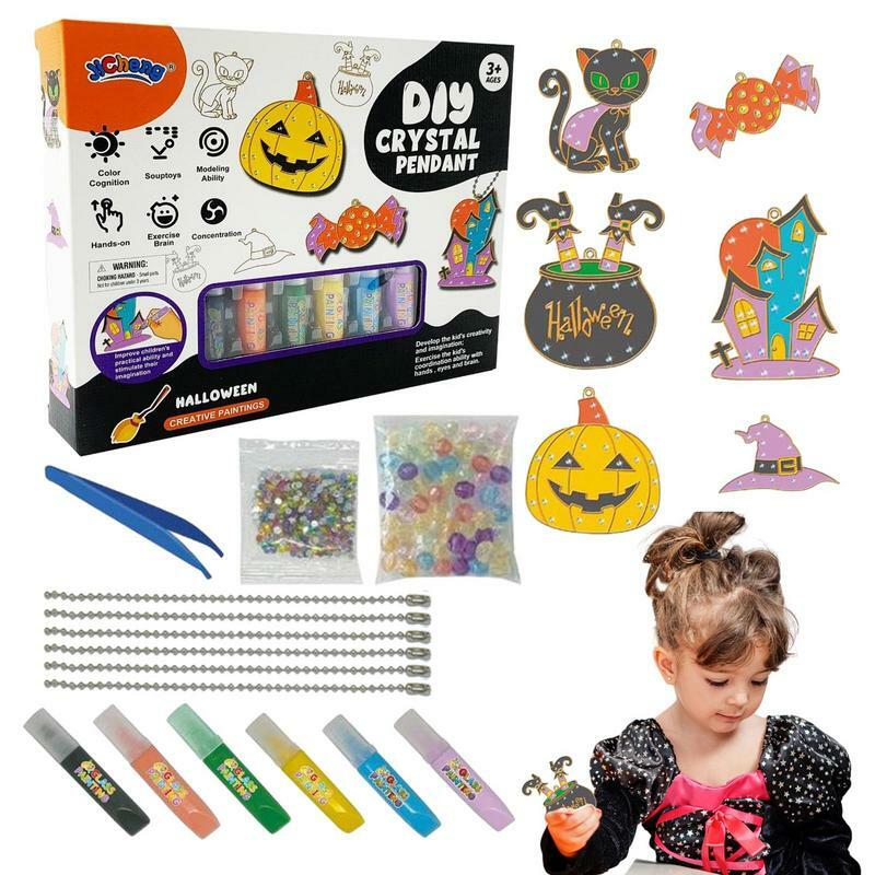 Suministros de manualidades de Halloween para niños, arte de ventana colgante de cristal de calavera de calabaza, kits de atrapasoles, decoración de pintura colorida escalofriante