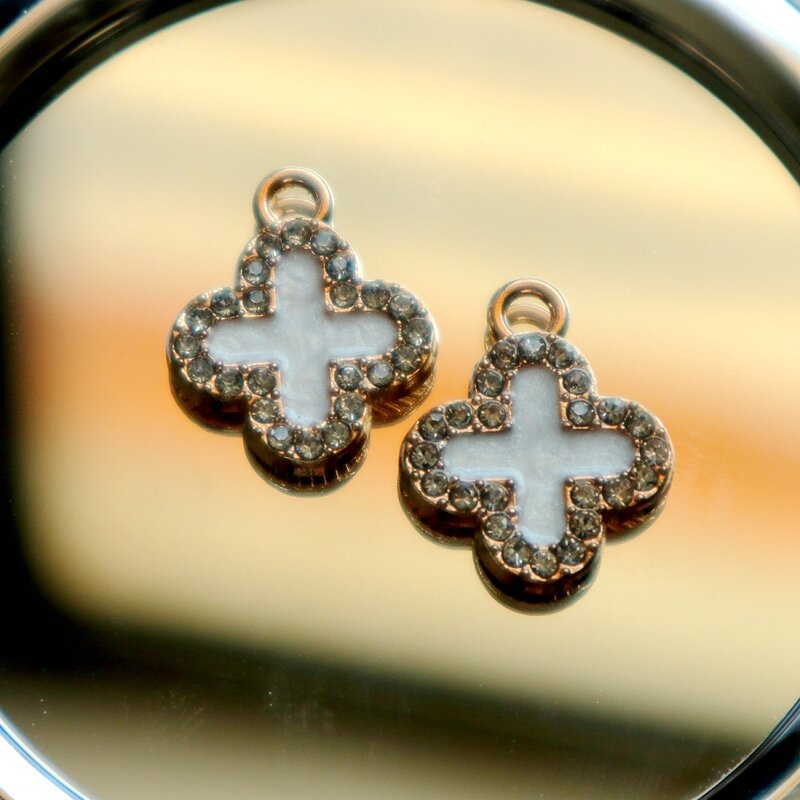 10 sztuk krzyż ze stopu metalowa emalia wisiorek Charms błyszczący naszyjnik DIY bransoletka kolczyki brelok akcesoria biżuteria dekoracja torby