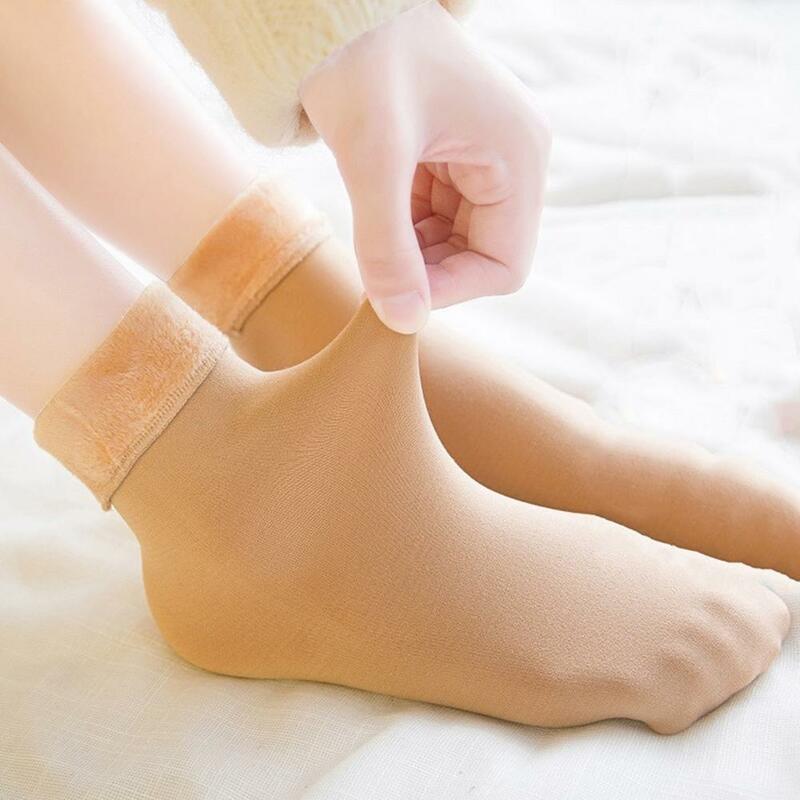 Verdickt Wolle Kaschmir Frauen Socken Haut Farbe Samt Nahtlose Plüsch Futter Winter Thermische Socken Einfarbig Warme Schnee Socken