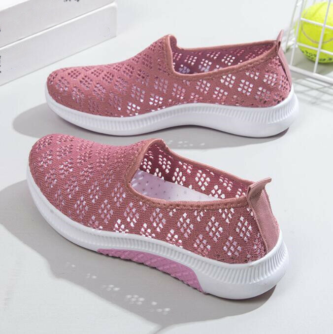 New Summer Fashion Women Shoes Mesh Sports Shoes Breathable Flats Soft Sole Casual Sneakers