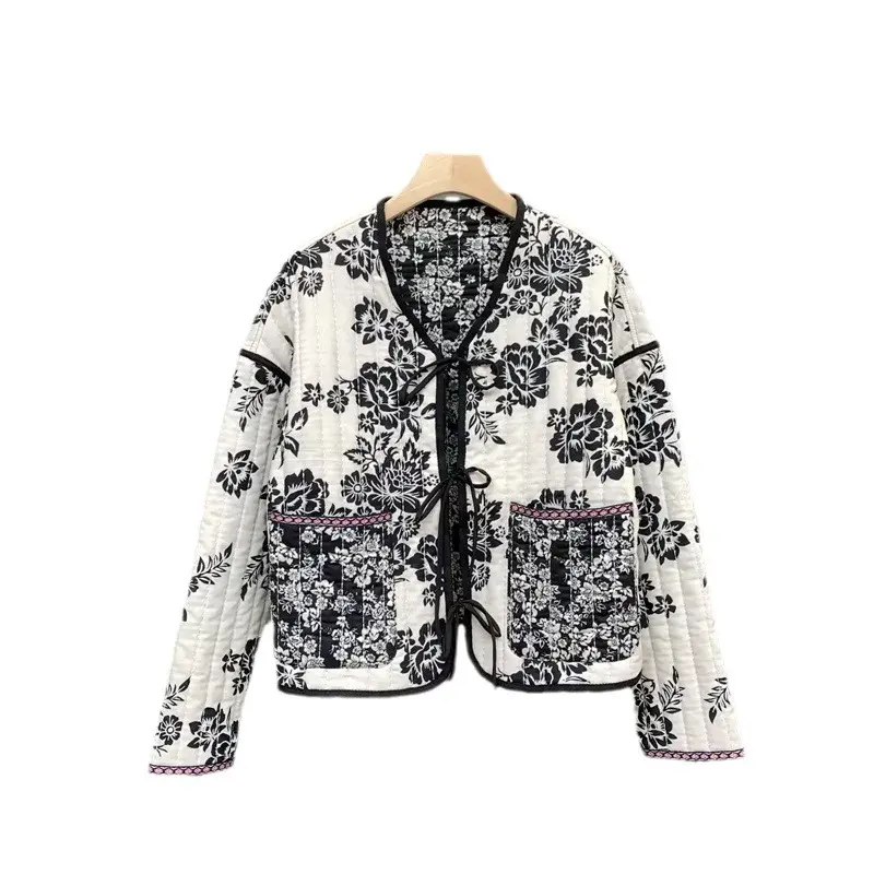 2023 Women Fashion Print Quilted Jacket Woman Retro V Neck Tie Winter Warm Padded Jacket Female Chic Reversible Jacket