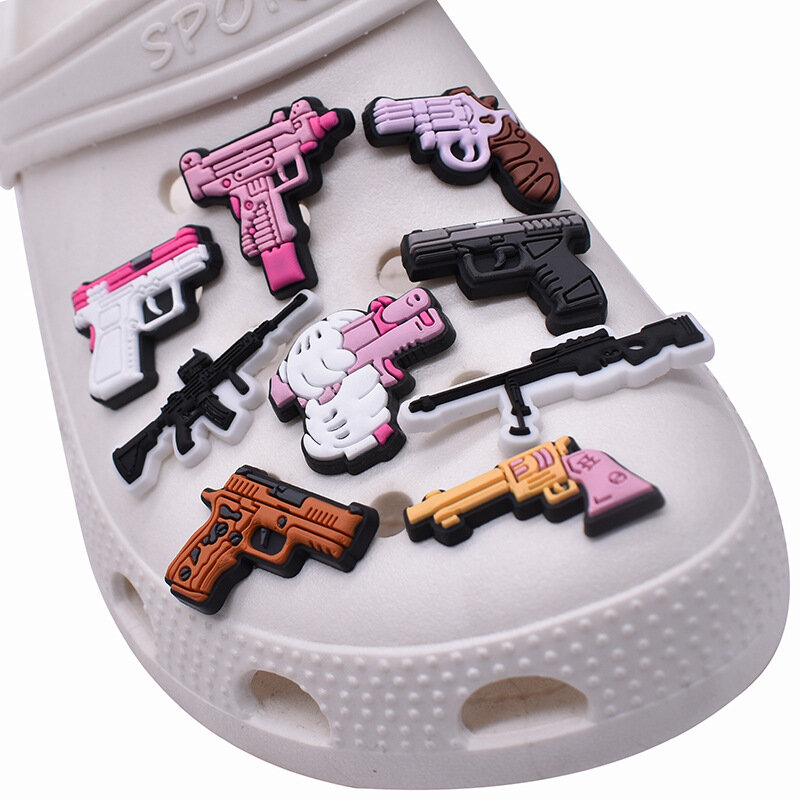 Recreatioanl accessori per ciondoli per scarpe scarpe in PVC uomo macchina da gioco decorazione zoccoli accessori ragazzo bambini festa regali unisex