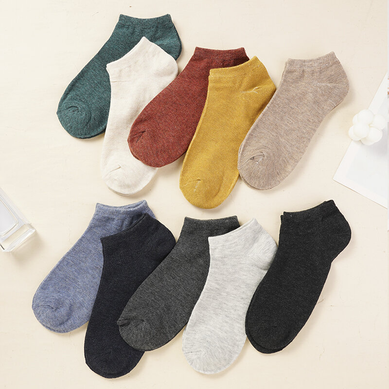 Hete Verkopende Nieuwe Lente Herfst Heren Sokken Lage Buis Effen Kleur Ademende Comfortabele Eenvoudige Mode Geschenken Mannelijke Enkelsokken
