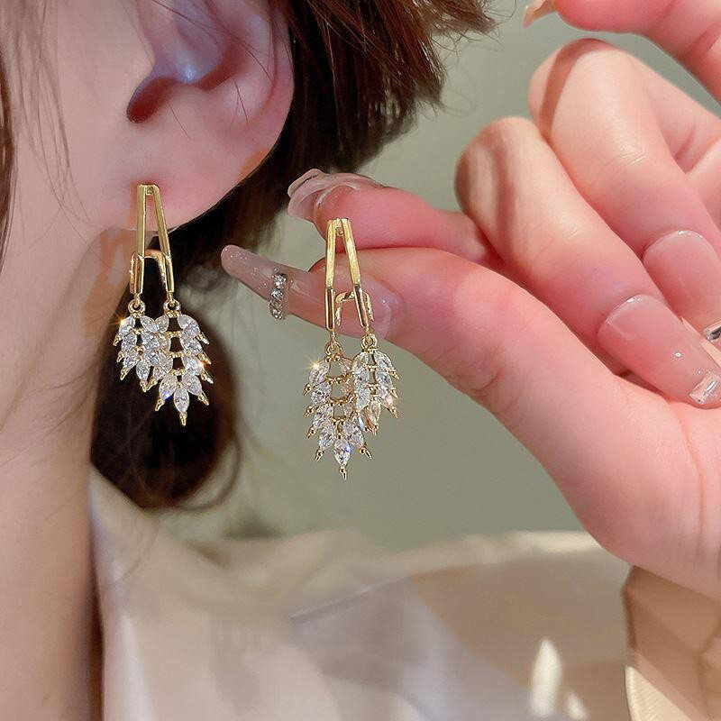 Anting-anting berlian imitasi telinga gandum indah mode hadiah aksesori perhiasan pesta pernikahan wanita