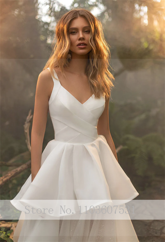Женское атласное свадебное платье It's yiiya, белое платье на тонких бретельках с V-образным вырезом, оборками и открытой спиной на лето 2019