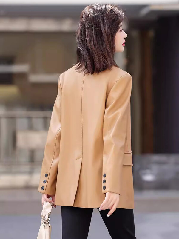 Nouvelle veste en cuir pour femmes - printemps-automne Mode élégante Col de costume Blazer en peau de mouton Manteau de bureau Cuir fendu