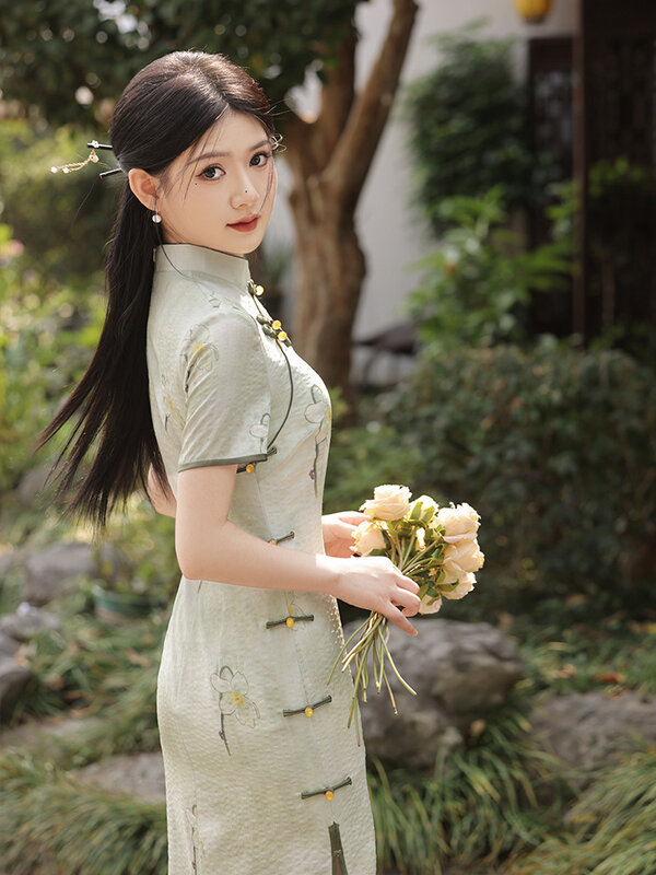 Baru ditingkatkan panjang Cheongsam Qipao Satin mode wanita bunga gaun ramping pesta pernikahan kostum Vintage gaun musim panas