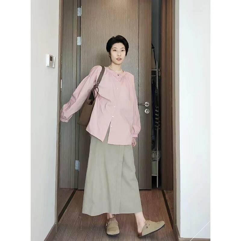 Baju lengan panjang Retro Jepang wanita, pakaian atasan kemeja gaya kasual longgar leher bulat merah muda