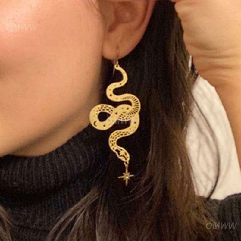 Gancio per l'orecchio Design animale 1 paio di orecchini a forma di serpente accessori popolari orecchini personalità creativa orecchini Vintage neri gioielli