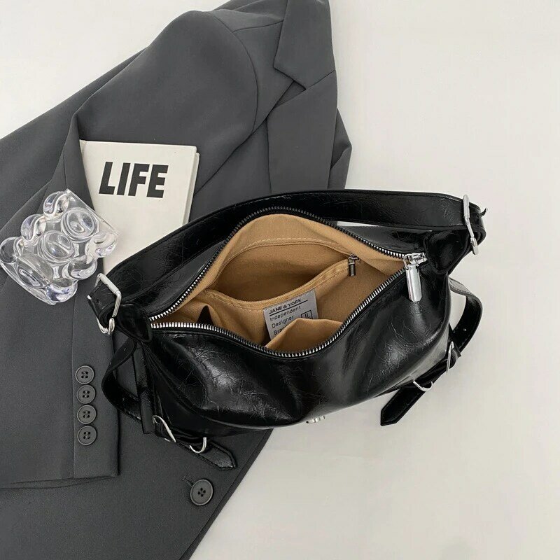 LEFTSIDE-Bolsas crossbody de couro prateado para mulheres, moda coreana, bolsa de ombro axila feminina, luxo, Y2k, 2023