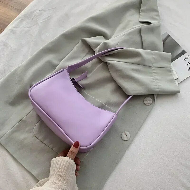Bolsa Crossbody de couro PU macio para mulheres, bolsa axilas roxa, bolsa retro de cor sólida, design pequeno, moda menina, BBA173
