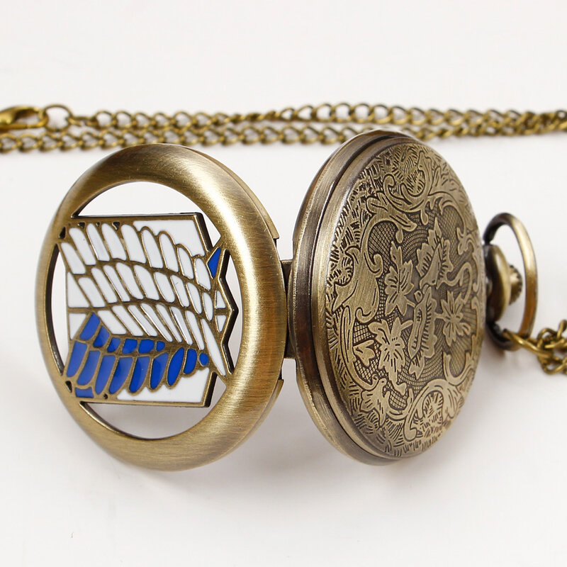 Reloj de bolsillo hueco con temática de Anime Retro Para hombres y mujeres, ala creativa, Collar de plata, cadena de cuarzo, relojes, regalos