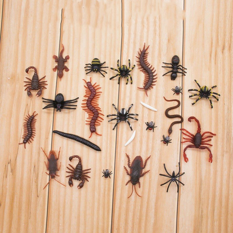 20 sztuk Halloween śmieszne zabawki plastikowe karaluch Housefly Centipede skorpiony Gags praktyczne żarty zabawki Oyuncak gadżety gumowe błędy