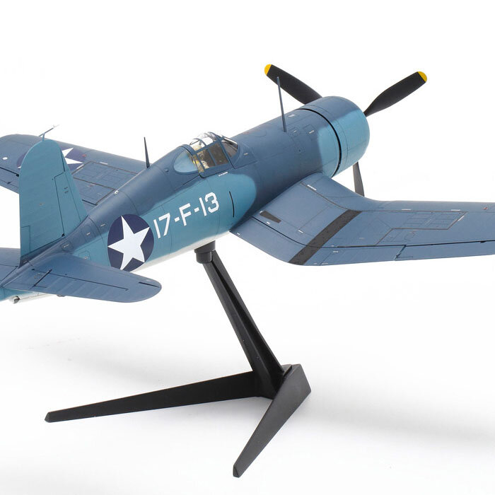 TAAMIYA Kit Modelo Conjunto Aeronaves Caça Pirata, US F4U-1, Escala 1:32, 60324