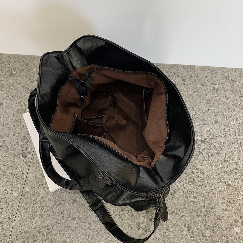 Damska torba Crossbody duży rozmiar torba kurierska ze skóry PU torebka Retro jednolity kolor damska torba podróżna mama