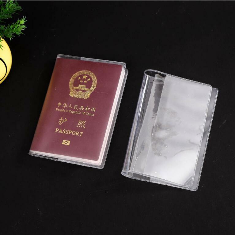 ETya Новый Прозрачный чехол для паспорта из ПВХ для мужчин и женщин, водонепроницаемый защитный рукав с держателем для ID кредитной карты