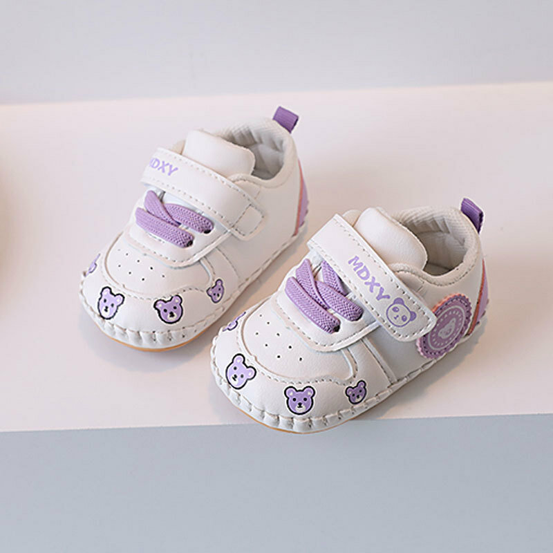 Sepatu kets anak beruang kartun, sepatu Sneakers PU Hook Loop bayi laki-laki dan perempuan kasual 2024 Sol empuk sepatu olahraga anak-anak bayi