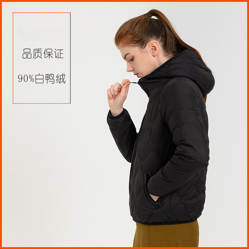 女性用の軽量フード付きジャケット,大きいサイズのコート,短い服,秋と冬,新しい