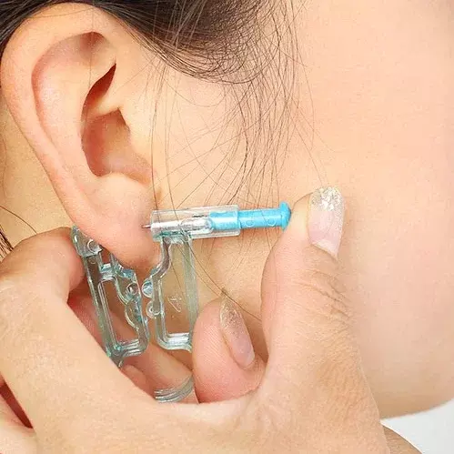 Disposable Ear Piercing Guns Painless Sterile Puncture Ear Piercer Machine Tool for Earrings Studs Ear Piercing Gun Kit 1-6pcs