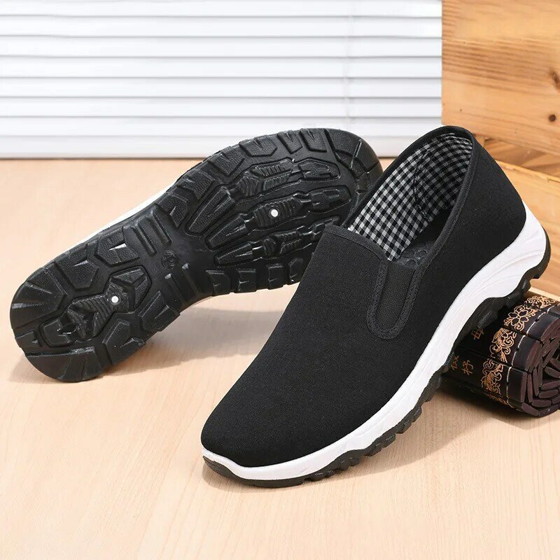 Shoes Men 2023 New Canvas Shoes Men's Anti Odor Breathable Hard-Wearing Casual Driving Black Cloth Shoes Zapatillas Hombres