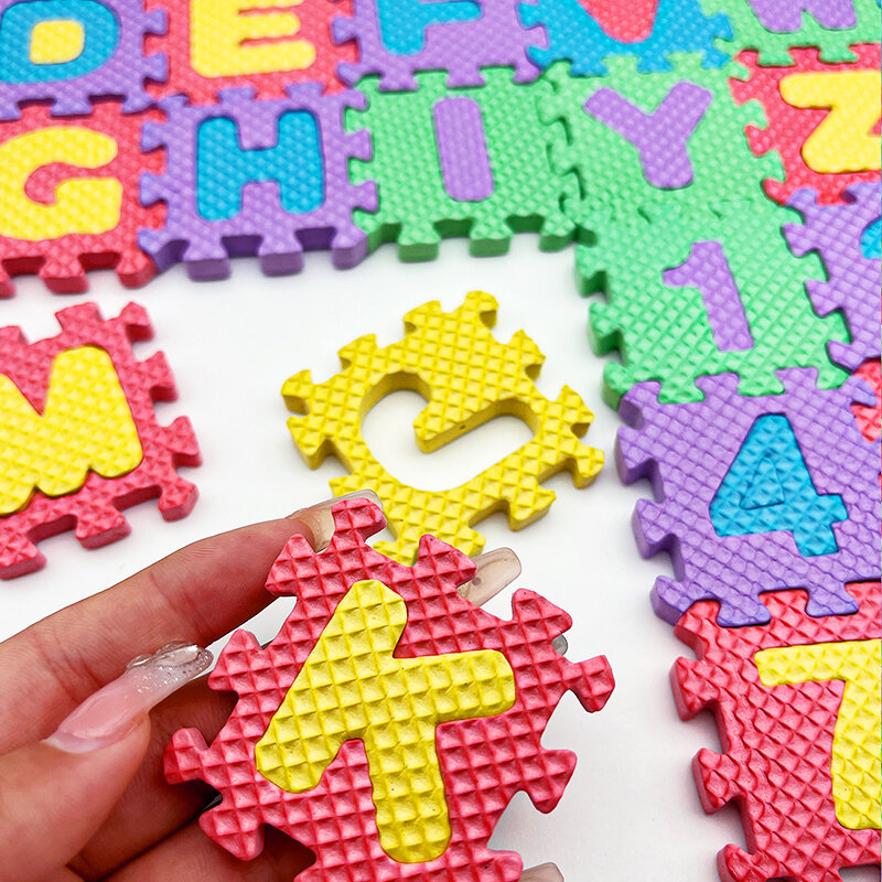 36 buah tikar lantai Puzzle busa Mini huruf A-Z angka 0-9 rumah boneka aksesoris adegan menembak Properti dekorasi
