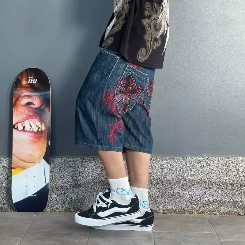 JNCO-pantalones cortos holgados para mujer, Shorts de mezclilla Retro con bordado gráfico de gran tamaño, estilo Harajuku, Hip Hop, Y2k, gimnasio, baloncesto, ropa de calle