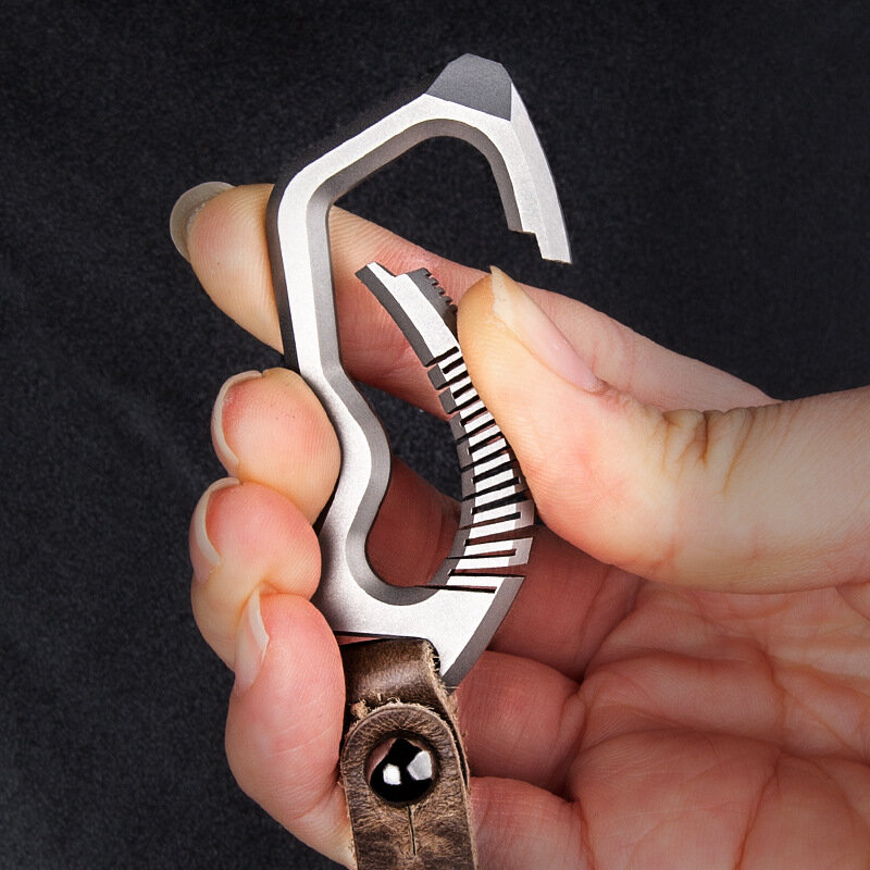 Hoge Kwaliteit Titanium Legering Sleutelhanger Multifunctionele Autosleutel Case Hanger Koevoet Outdoor Edc Tool