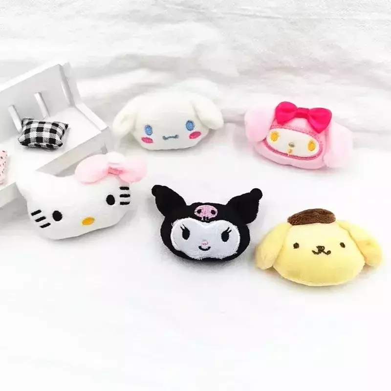 Sanrio Cartoon lalki Anime broszka Kuromi mymelody Cinnamoroll Kittycat modne buty torby na ubrania szpilki dzieci pluszowe zabawki