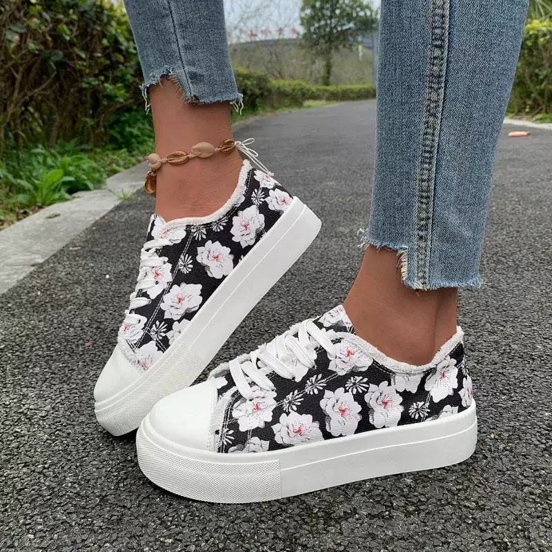 Women's Vulcanized Shoes Outdoor Non-slip Thick Sole Running Sneakers Trend Print Versatile Round Toe Lace-up Chaussure Femme