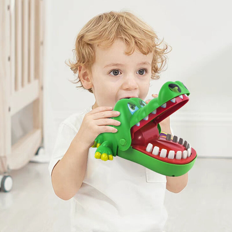 Kinderspiel zeug Krokodil zähne beißen Finger puzzlespiel