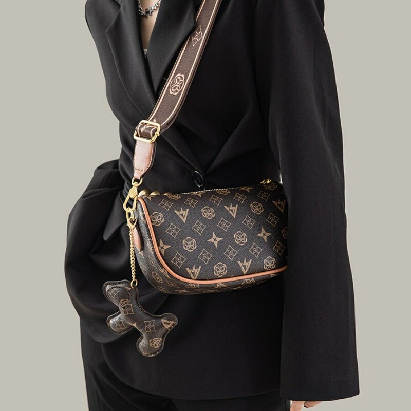 Tas bahu desain mewah wanita modis 2023 tas selempang kulit Pu dengan tas bahu anjing anak anjing dekoratif