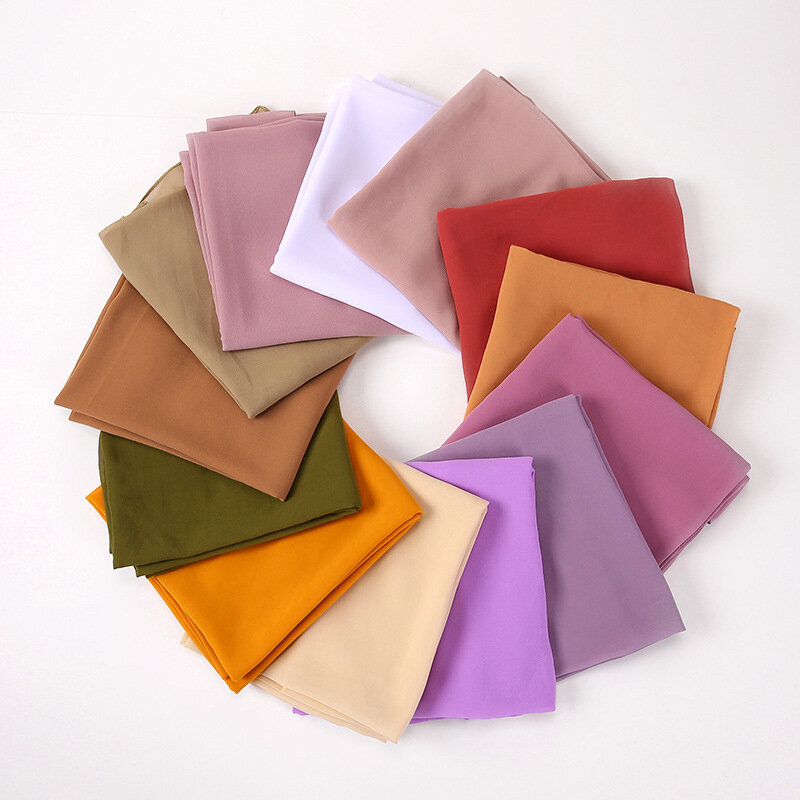 Blase chiffon Luxuriöse Schal Frauen 10 teile/los Schals Solide Farben Satin Hijab Muslim Lange Schals/schal Weibliche Moda 61 farbe