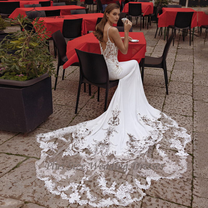 Gaun pernikahan tali Spaghetti kualitas tinggi gaun pengantin punggung terbuka kerah v gaun pengantin applique renda gaun panjang putri duyung