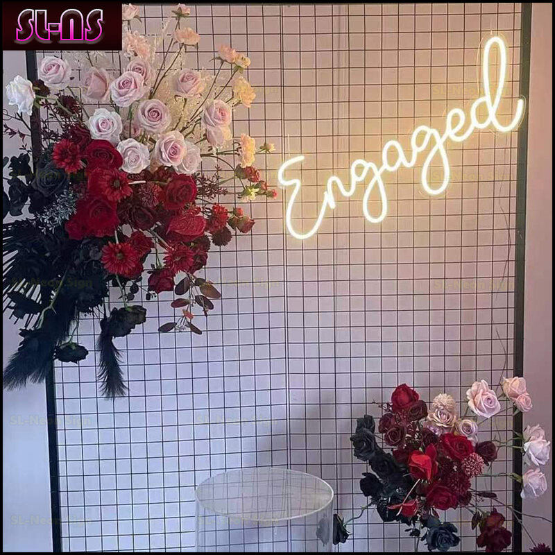 Engagement Decor Engaged Neon Signs Wedding Sign Party Favor LED Neon Light Signage Bedroom Home Decor Gift Yard Garden Wall