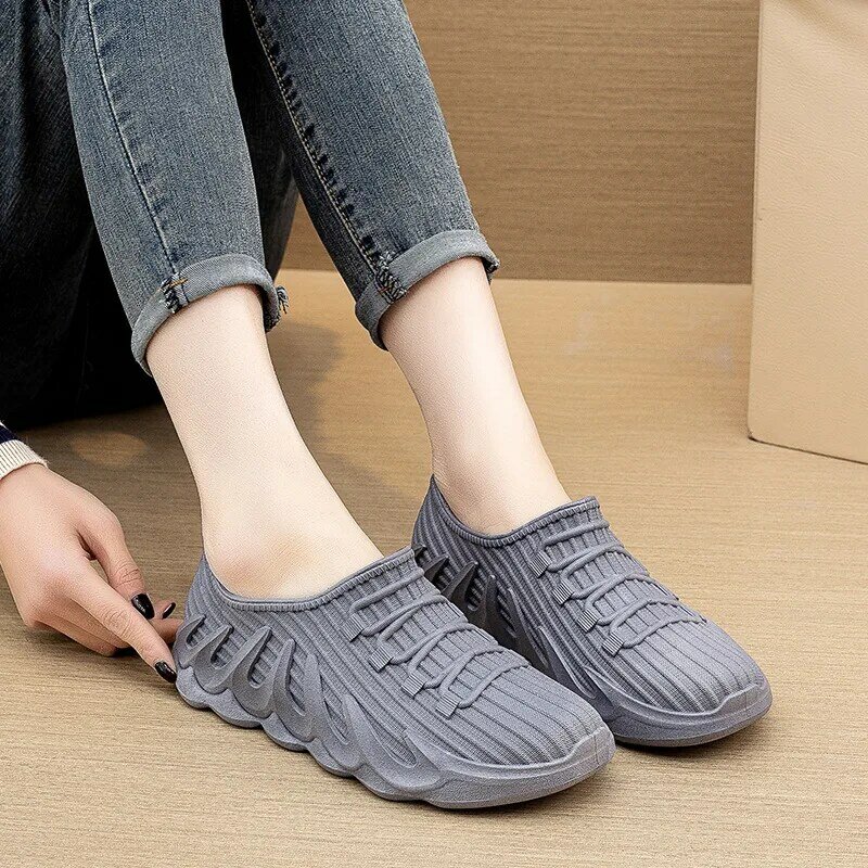 Botas de Lluvia-Sapatos impermeáveis de borracha para mulheres, sapatilhas casuais, calçados esportivos de casal, galochas de jardim