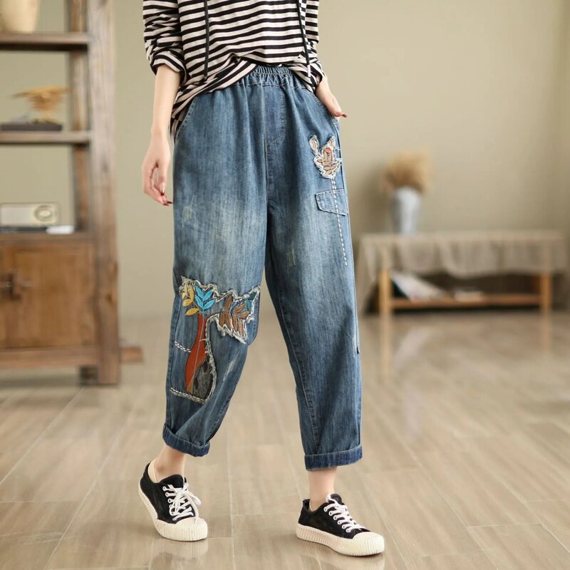 Aricaca Hoge Kwaliteit Vrouwen M-XL Retro Patch Geborduurde Losse Jeans Met Hoge Taille Gescheurde Jeans